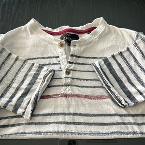 Boys medium shortsleeve